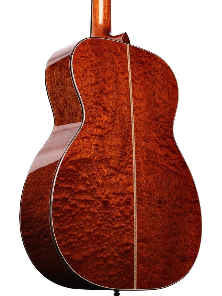 Eastman L-OM-QS European Spruce / Quilted Sapele #2336762 - Eastman Guitars - Heartbreaker Guitars