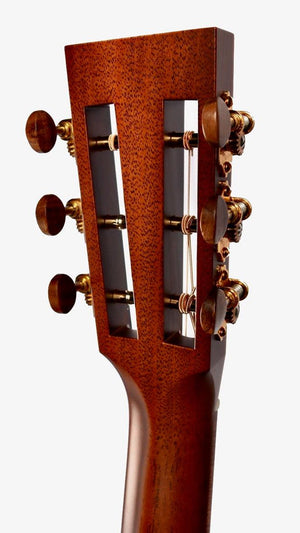 Santa Cruz OO Ancient Sitka / Walnut #1193 - Santa Cruz Guitar Company - Heartbreaker Guitars