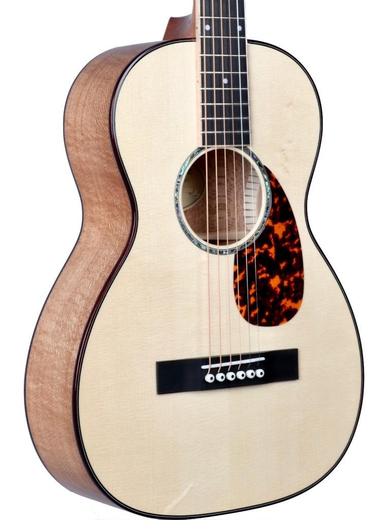 Larrivee P09 Moonspruce / Silver Oak #137347 - Larrivee Guitars - Heartbreaker Guitars