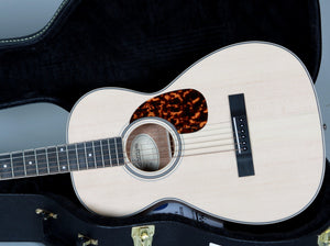 Larrivee OO-03 with LR Baggs SL - Larrivee Guitars - Heartbreaker Guitars