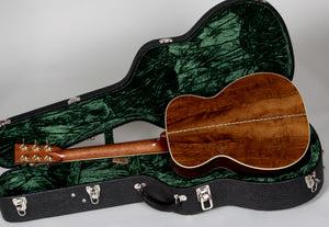 Bourgeois 0-150 Custom Brazilian Walnut - Bourgeois Guitars - Heartbreaker Guitars