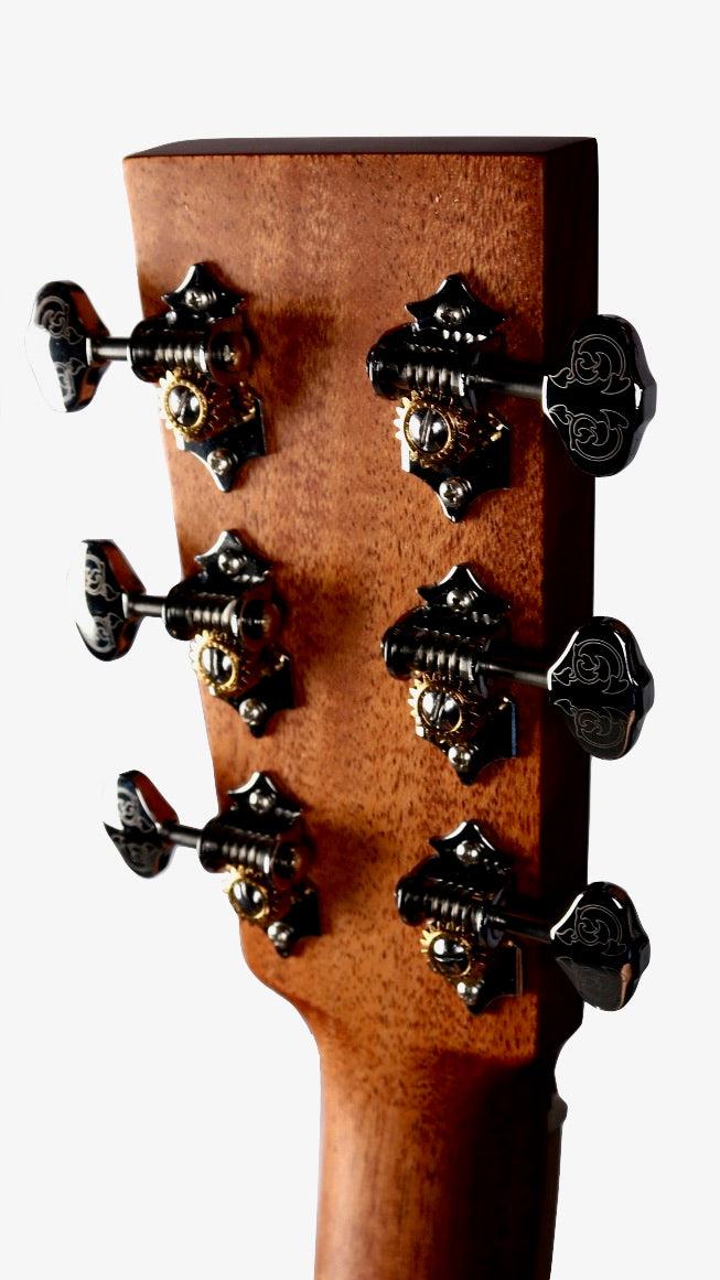 Larrivee OM-40 Sitka Spruce / Mahogany #141006 - Larrivee Guitars - Heartbreaker Guitars