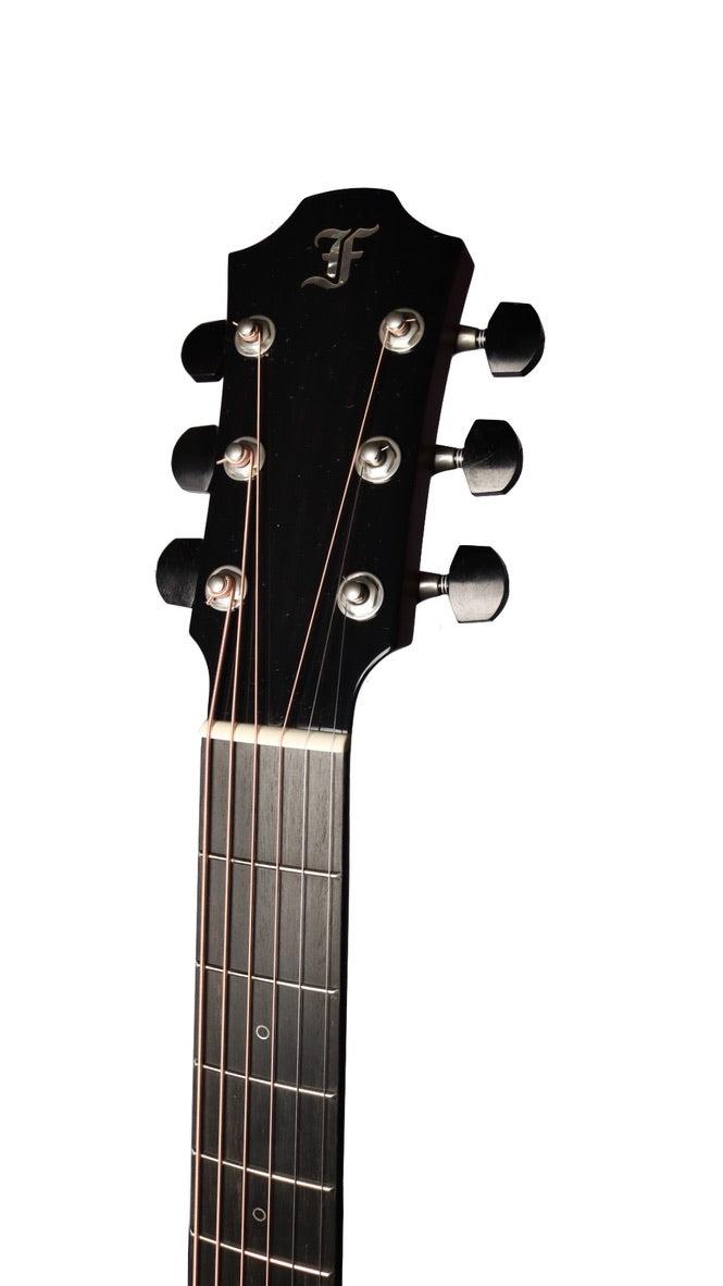 Furch Rainbow 12 Fret OOM-SP Sitka Spruce / Padauk #116431 - Furch Guitars - Heartbreaker Guitars