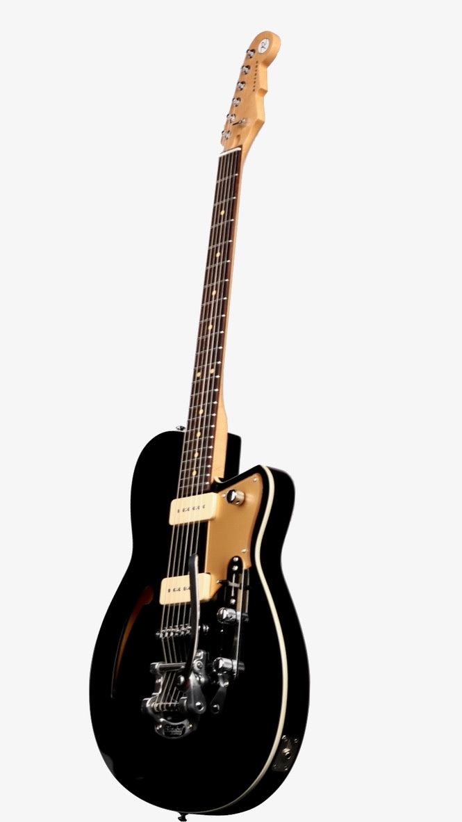 Reverend Club King 290 Midnight Black #56434 - Heartbreaker Guitars