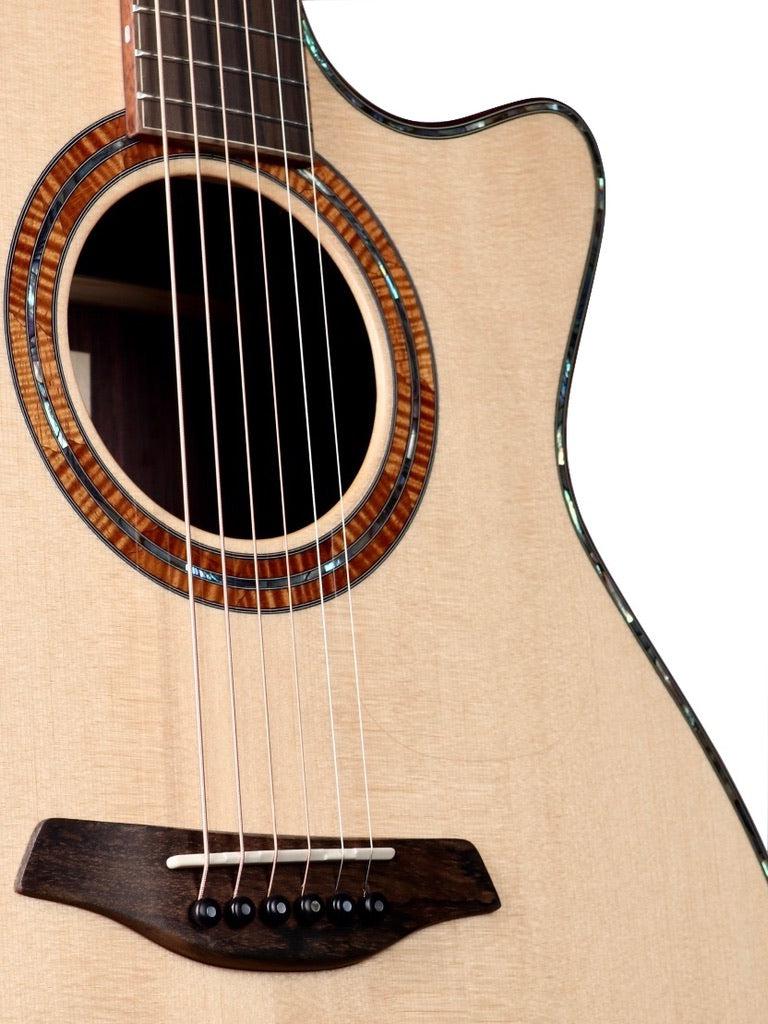 Furch Red Master's Choice Gc-SR with Stage Pro Anthem Sitka Spruce / Indian Rosewood #107399 - Furch Guitars - Heartbreaker Guitars