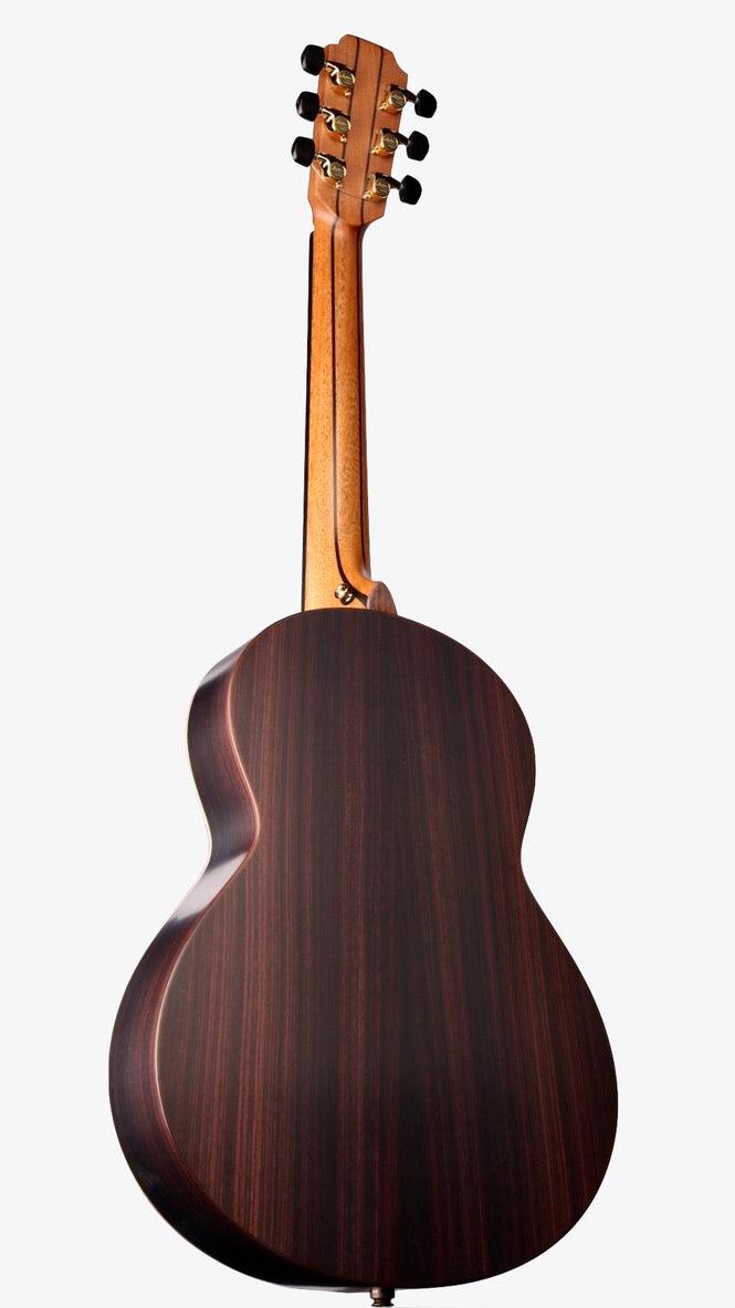 (IN STOCK!) Sheeran by Lowden Stadium Edition #99 - Lowden Guitars - Heartbreaker Guitars