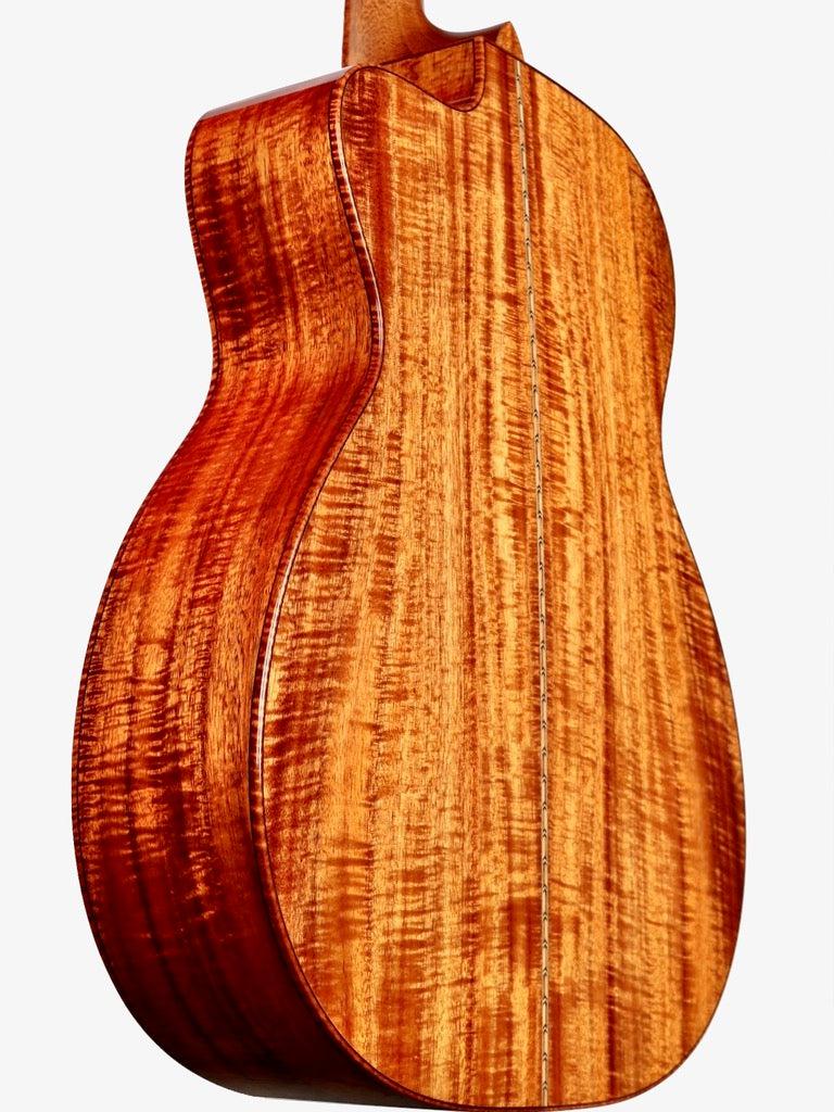 Bourgeois OMC DB Signature Dark Burst Aged Tone Figured Bearclaw Spruce / Hawaiian Koa #9392 - Bourgeois Guitars - Heartbreaker Guitars