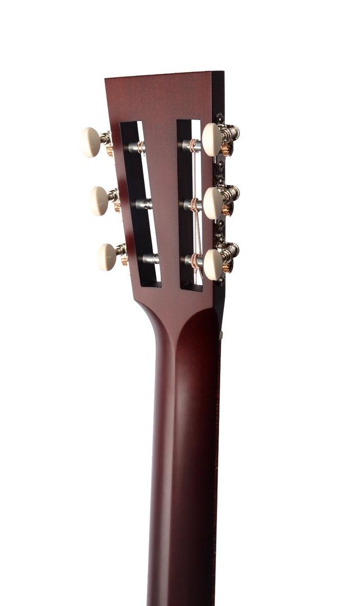 Santa Cruz OOO Fort Ross Chapel Redwood / Upgraded Quilted Mahogany #6184 - Santa Cruz Guitar Company - Heartbreaker Guitars