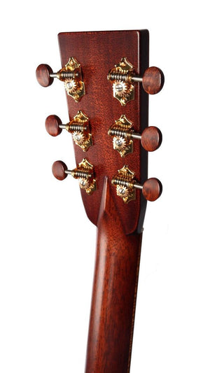 Bourgeois DB Signature Dreadnought Aged Tone Adirondack / Madagascar Rosewood #10359 - Bourgeois Guitars - Heartbreaker Guitars
