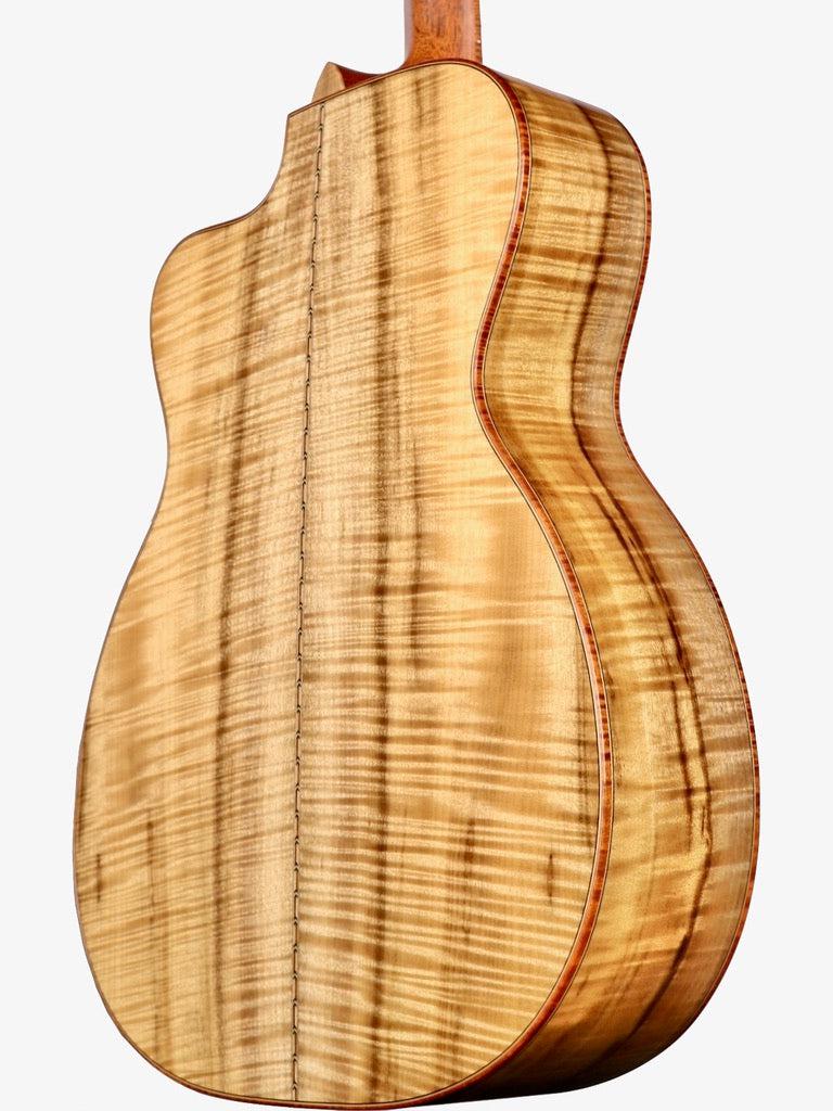 Bourgeois OMC DB Signature Aged Tone Bearclaw Italian Spruce / Myrtle #9626 - Bourgeois Guitars - Heartbreaker Guitars