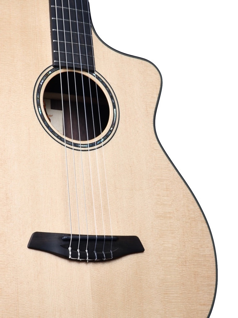 GNc 4-SR Sitka Spruce / Indian Rosewood w/ LR Baggs EAS #122406