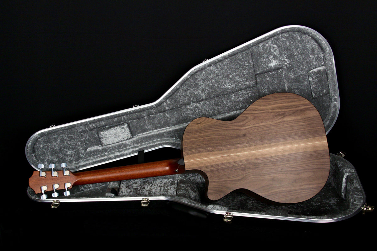 Furch OM 22 TSW Custom Torrefied Sitka / Claro Walnut Deep Body - Furch Guitars - Heartbreaker Guitars