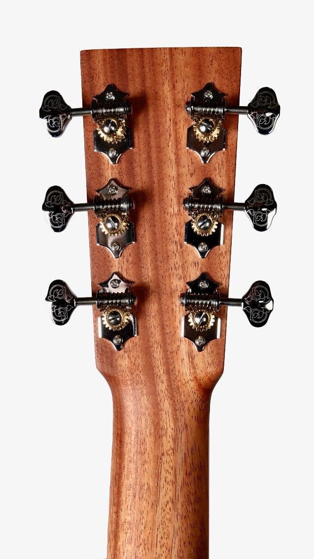 Larrivee SD-40R w/ Custom Headstock Inlay Sitka Spruce / Indian Rosewood #137085 - Larrivee Guitars - Heartbreaker Guitars