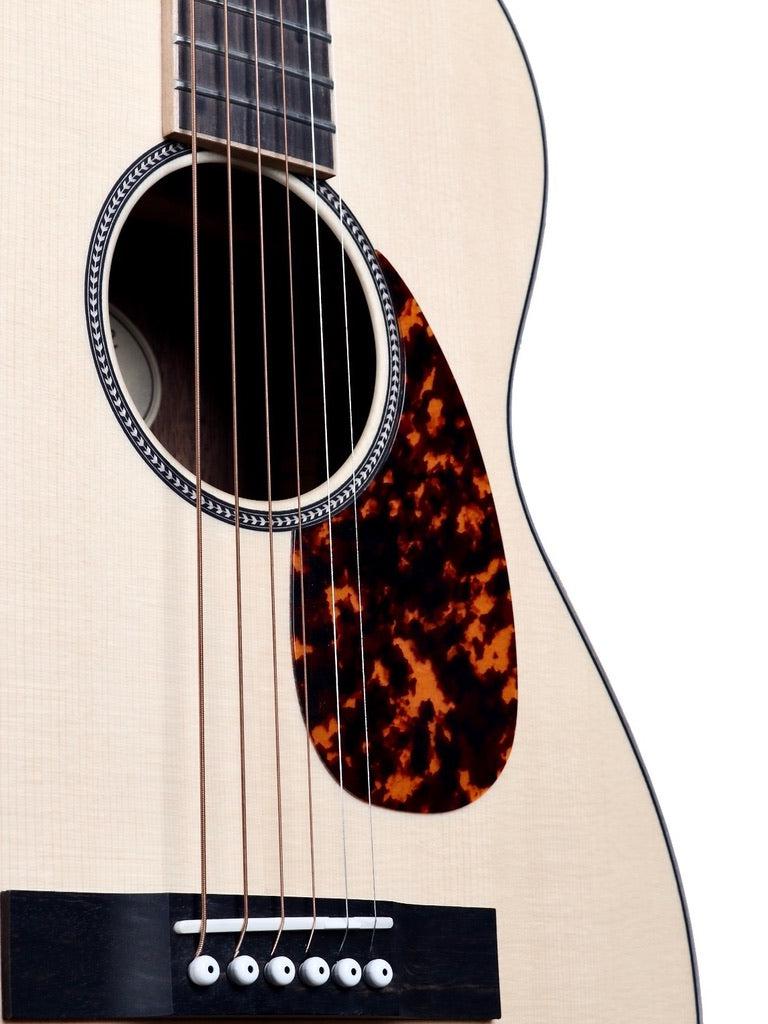 Larrivee P-03 Moonspruce / Bhilwara Rosewood with LR Baggs Element VTC #135697 - Larrivee Guitars - Heartbreaker Guitars