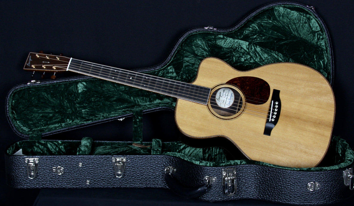 Bourgeois OMC Aged Tone Brazilian Rosewood DB Signature - Bourgeois Guitars - Heartbreaker Guitars