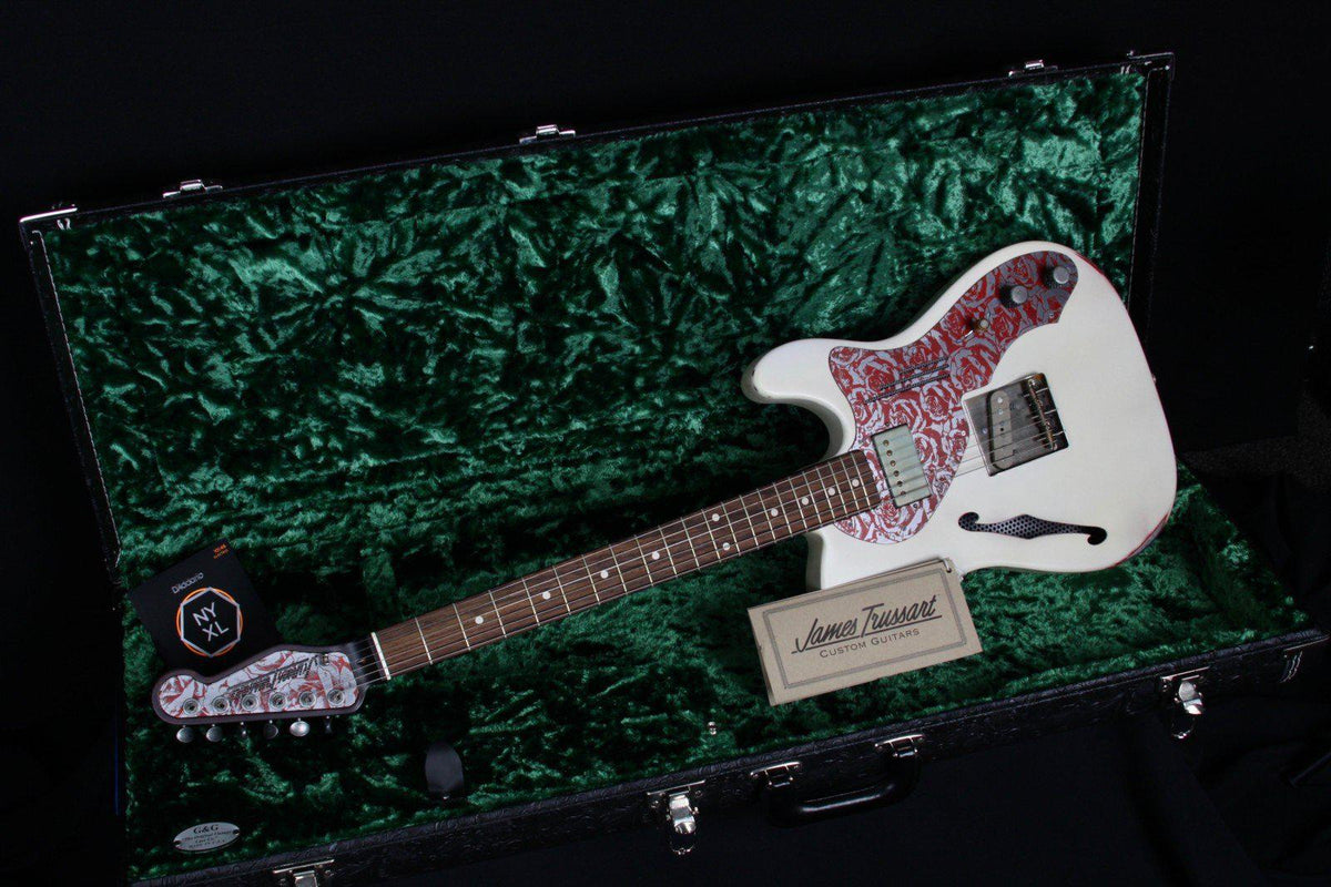 James Trussart Deluxe Steelcaster w/ FHole Heartbreaker Guitars