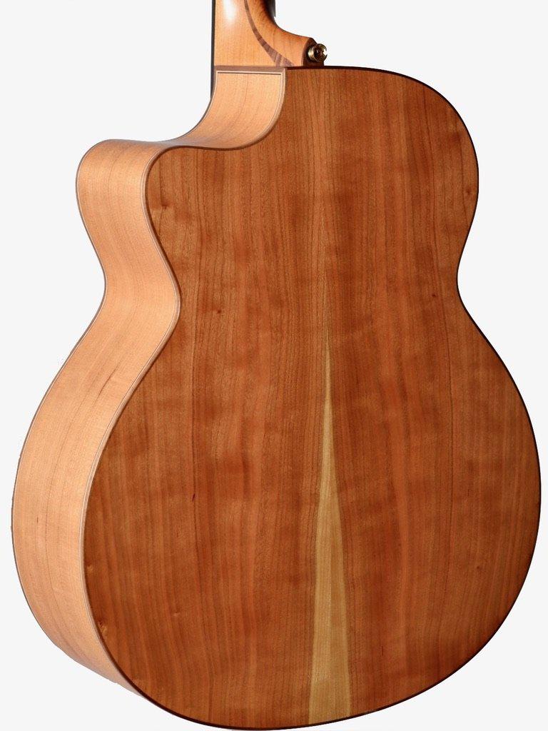 Pre-Owned Lowden Jon Gomm Signature Model #22854 - Lowden Guitars - Heartbreaker Guitars