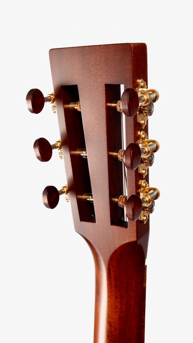 Santa Cruz 00 Custom Old Growth Sitka / Koa #1118 - Santa Cruz Guitar Company - Heartbreaker Guitars