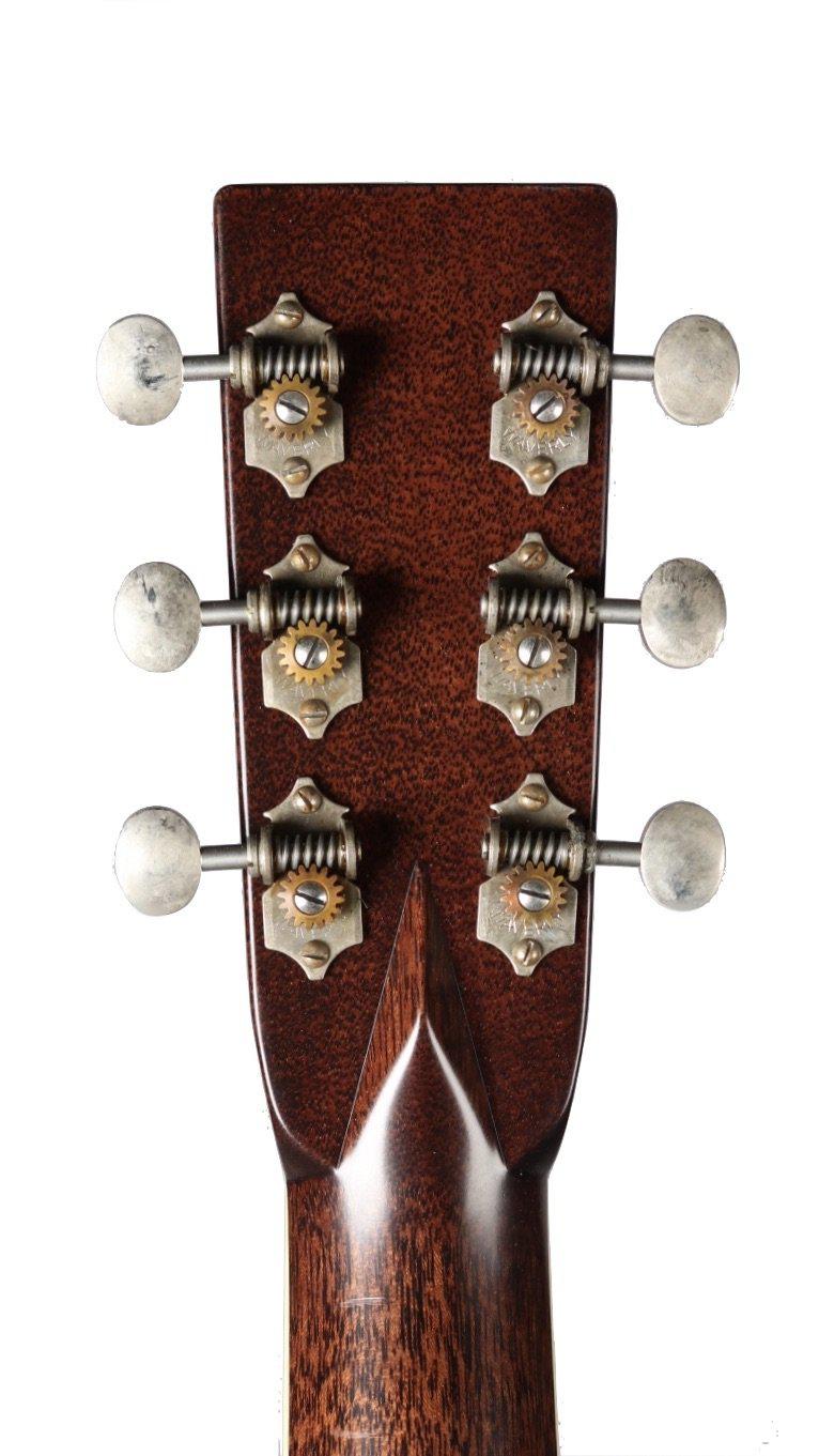 Bourgeois OM Large Sound Hole Aged Tone Adirondack / Ziricote #8706 - Bourgeois Guitars - Heartbreaker Guitars