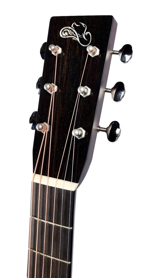 Santa Cruz Brad Paisley Signature Bear Claw German Spruce / East Indian Rosewood #7737 - Santa Cruz Guitar Company - Heartbreaker Guitars