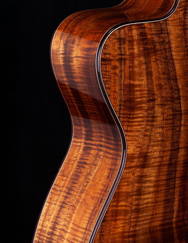 Bourgeois OMSC 12 Fret Slotted Peghead Master Grade Koa/ European (Italian) Spruce - Bourgeois Guitars - Heartbreaker Guitars