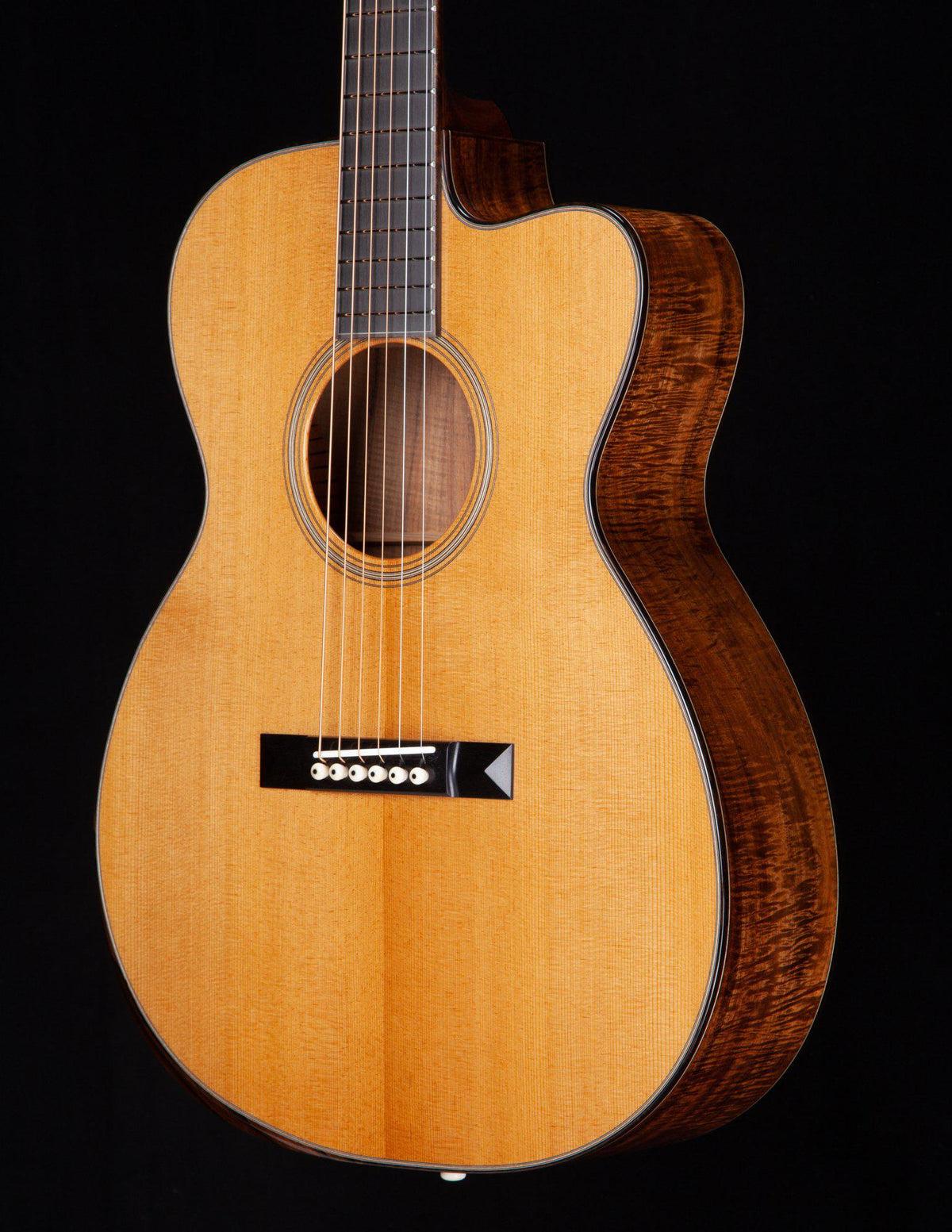 Bourgeois OMC Koa with Bevel - Bourgeois Guitars - Heartbreaker Guitars