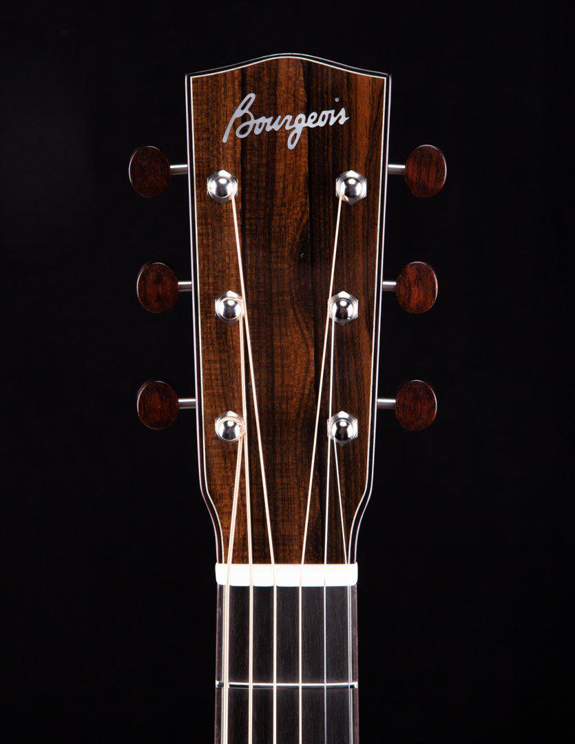 Bourgeois 00 12 Fret Cutaway Coupe Custom Koa DB Signature - Bourgeois Guitars - Heartbreaker Guitars