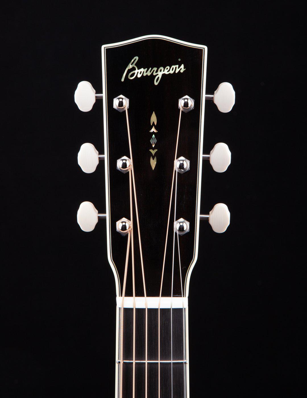 Bourgeois Small Jumbo Cordivan Luthier's Choice Aged Tone Adirondack/Sinker Mahogany #8772 - Bourgeois Guitars - Heartbreaker Guitars