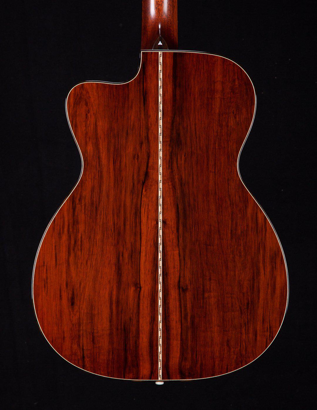 Bourgeois OMC Soloist Legacy Madagascar Roseood - Bourgeois Guitars - Heartbreaker Guitars