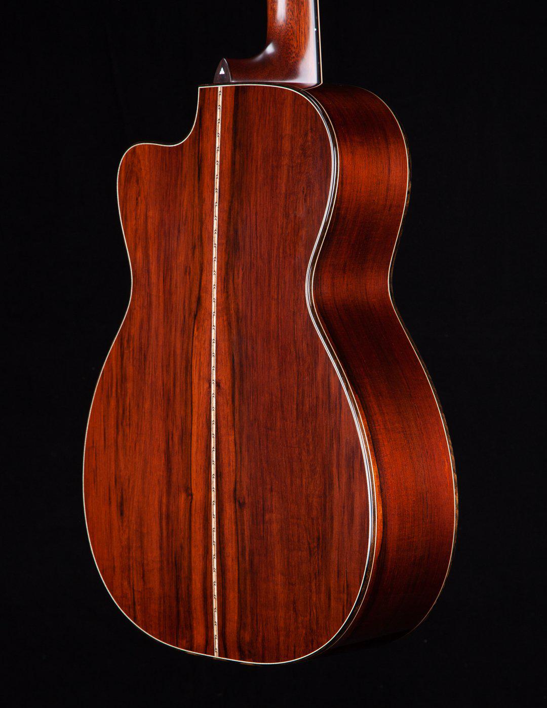 Bourgeois OMC Soloist Legacy Madagascar Roseood - Bourgeois Guitars - Heartbreaker Guitars