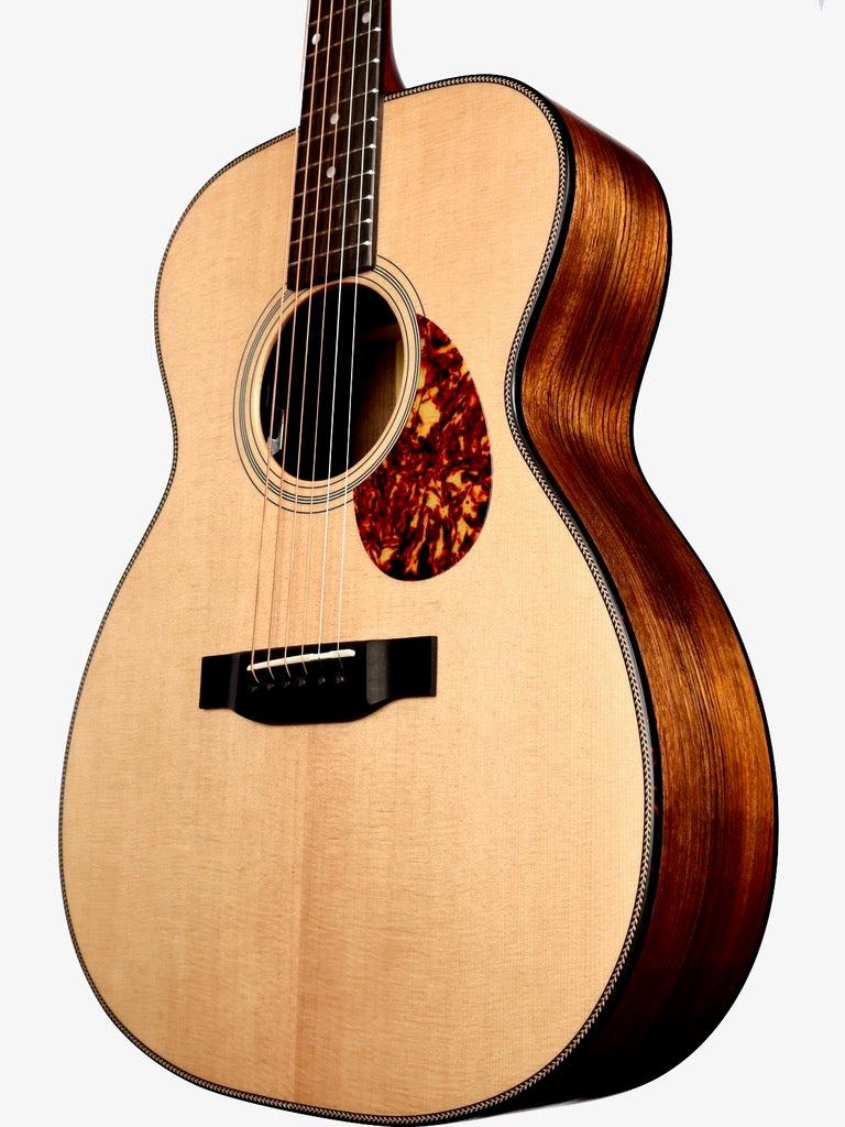 Eastman E3OME with Fishman Sonitone Sitka Spruce / Ovangkol