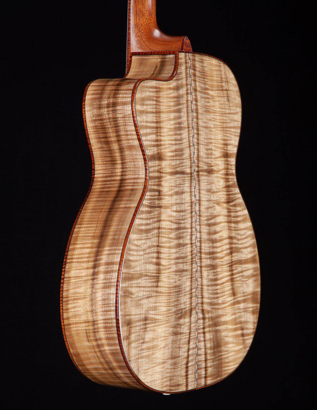 Bourgeois 00 12 Fret Cutaway Fingerstyle Deluxe Legacy Series #8928 - Bourgeois Guitars - Heartbreaker Guitars