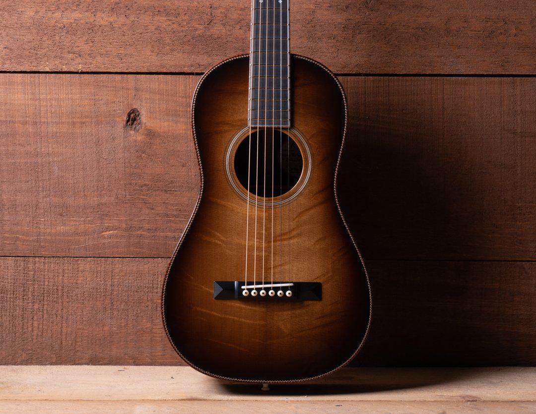 Bourgeois DB Signature Piccolo Parlor Bearclaw Sitka Spruce / Master Grade Indian Rosewood #9314 - Bourgeois Guitars - Heartbreaker Guitars