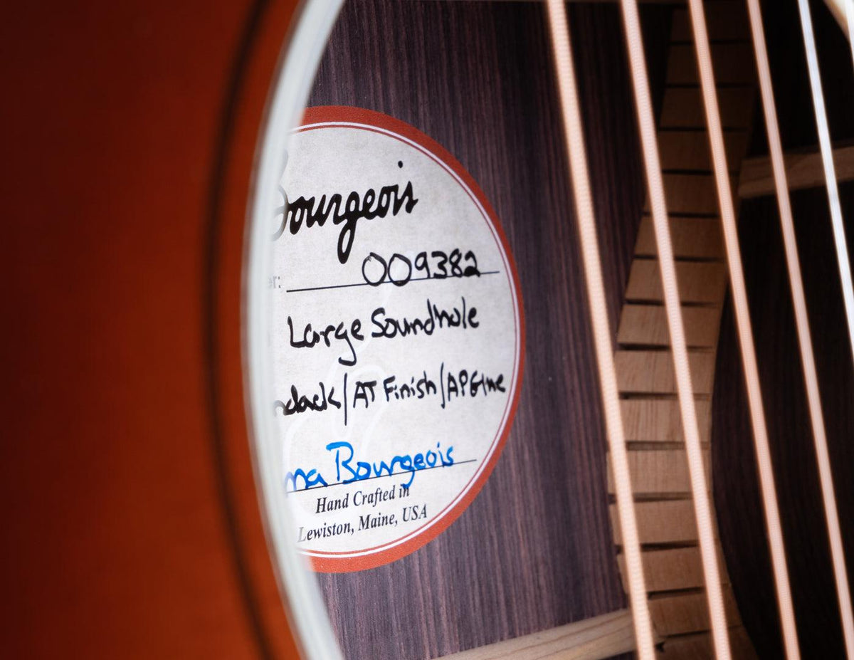 Bourgeois AT Series OM Dark Burst Aged Tone Adirondack / Indian Rosewood #9382 - Bourgeois Guitars - Heartbreaker Guitars