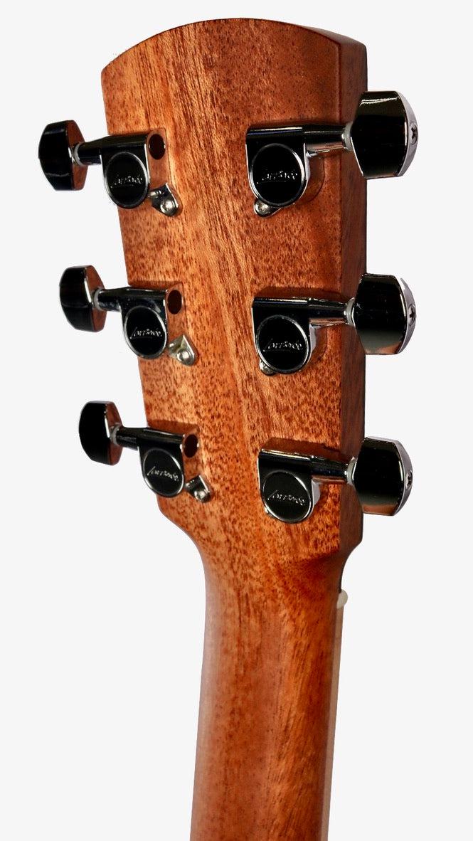 Larrivee P-03RW Limited JCL Headstock Moonspruce / Indian Rosewood #138839 - Larrivee Guitars - Heartbreaker Guitars