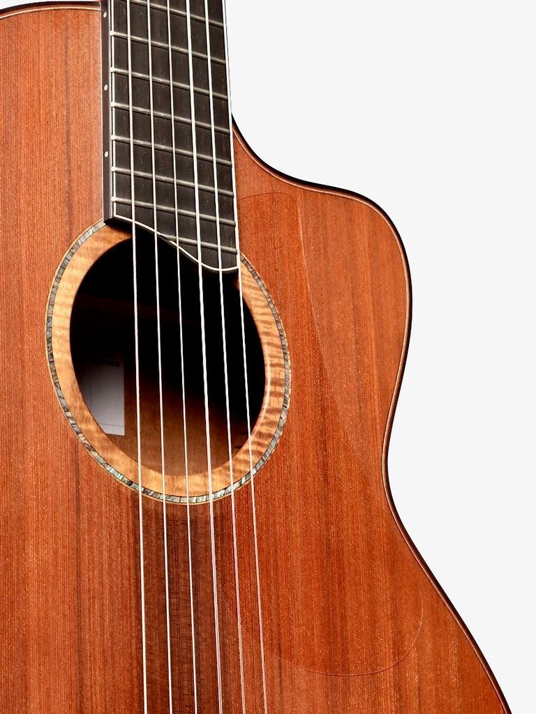 Lowden S50J Nylon Jazz Sinker Redwood / Mahogany #25170 - Lowden Guitars - Heartbreaker Guitars