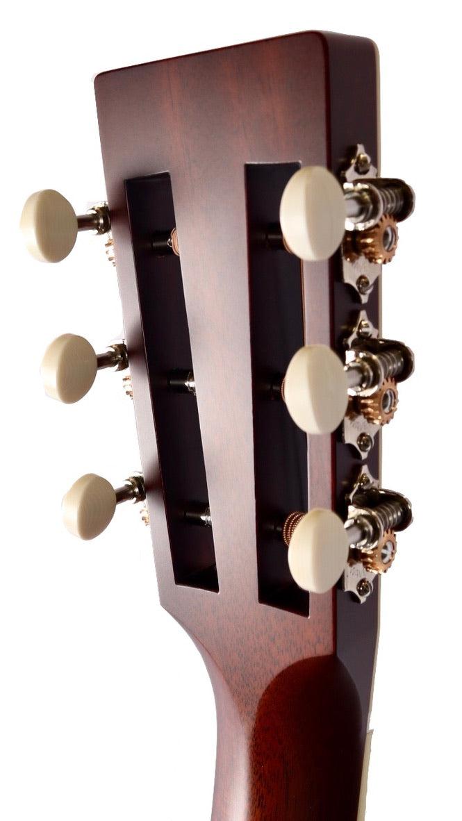 Santa Cruz 00 Eric Skye Custom Sunburst Adirondack / Cocobolo #1181 - Santa Cruz Guitar Company - Heartbreaker Guitars