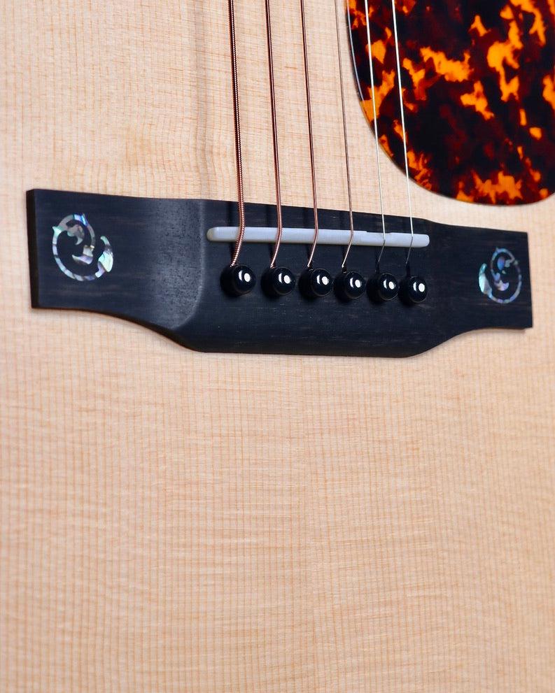 Larrivee L-03R Vine Special Sitka Spruce / Indian Rosewood #138429 - Larrivee Guitars - Heartbreaker Guitars