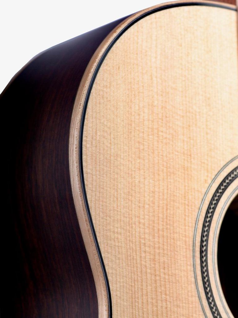 Larrivee C-03 Tommy Emmanuel Signature Model Sitka Spruce / Indian Rosewood #137746 - Larrivee Guitars - Heartbreaker Guitars