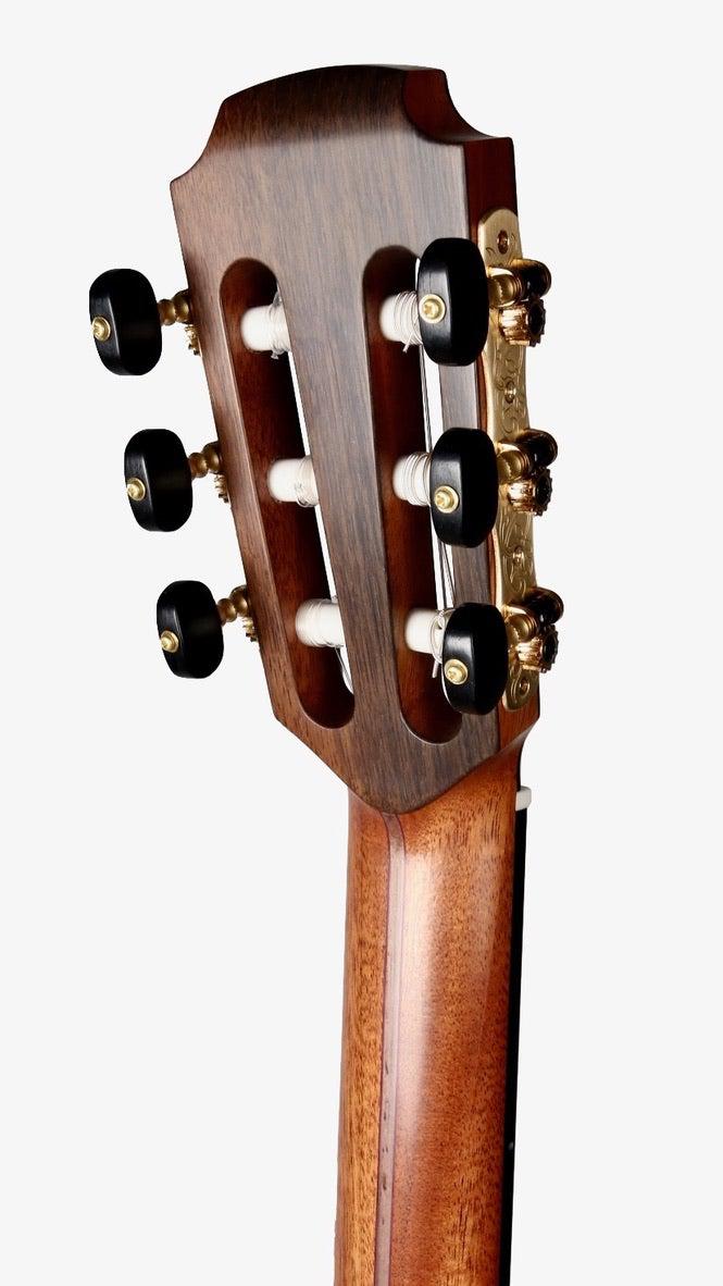 Lowden S50J Nylon Jazz Sinker Redwood / Mahogany #25170 - Lowden Guitars - Heartbreaker Guitars