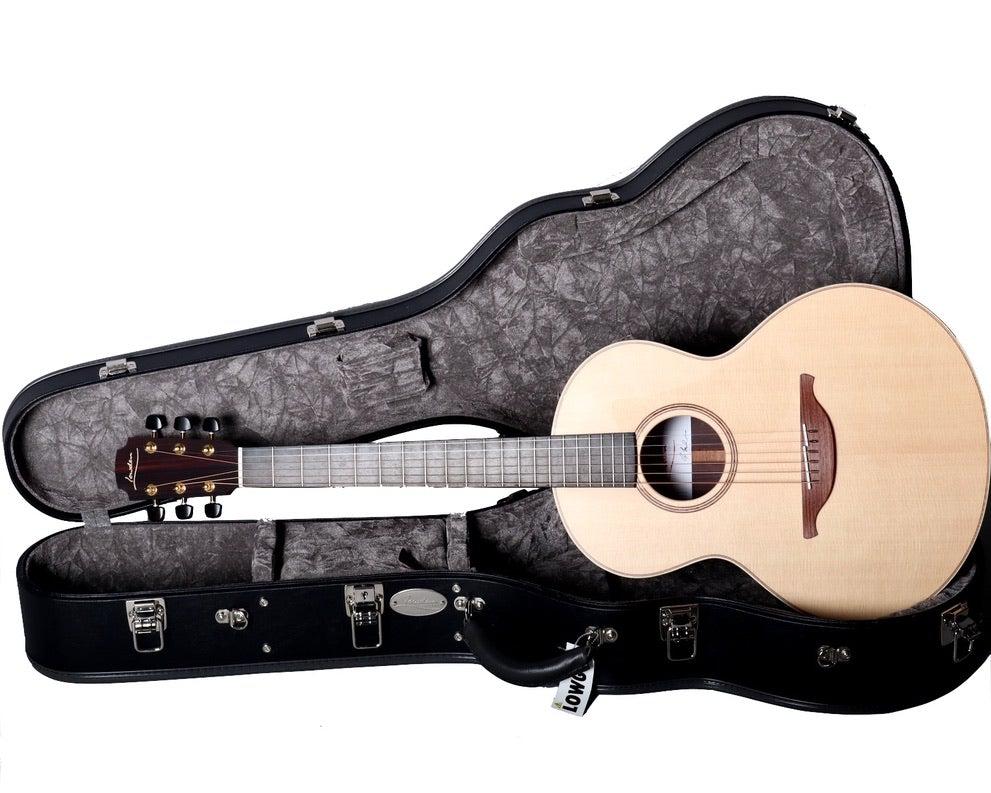 Lowden S32 East Indian Rosewood / Sitka Spruce #24826 - Lowden Guitars - Heartbreaker Guitars