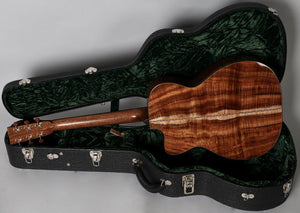 Bourgeois  Large Sound Hole OMC DB Signature Aged Tone Adi Burst over Master Koa - Bourgeois Guitars - Heartbreaker Guitars