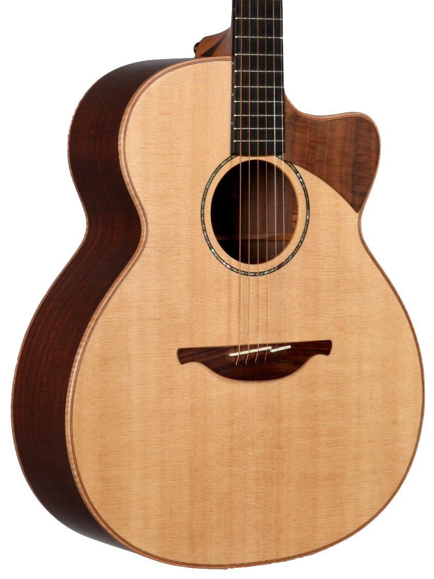 Pre-Owned Lowden Thomas Leeb Model #22030 - Lowden Guitars - Heartbreaker Guitars