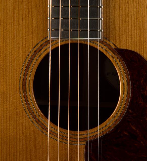 Bourgeois 00 Aged Tone Adirondack over Katalox - Bourgeois Guitars - Heartbreaker Guitars