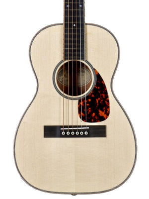 Larrivee T40 Legacy Travel Guitar Moon Spruce / Mahogany #134064 - Larrivee Guitars - Heartbreaker Guitars