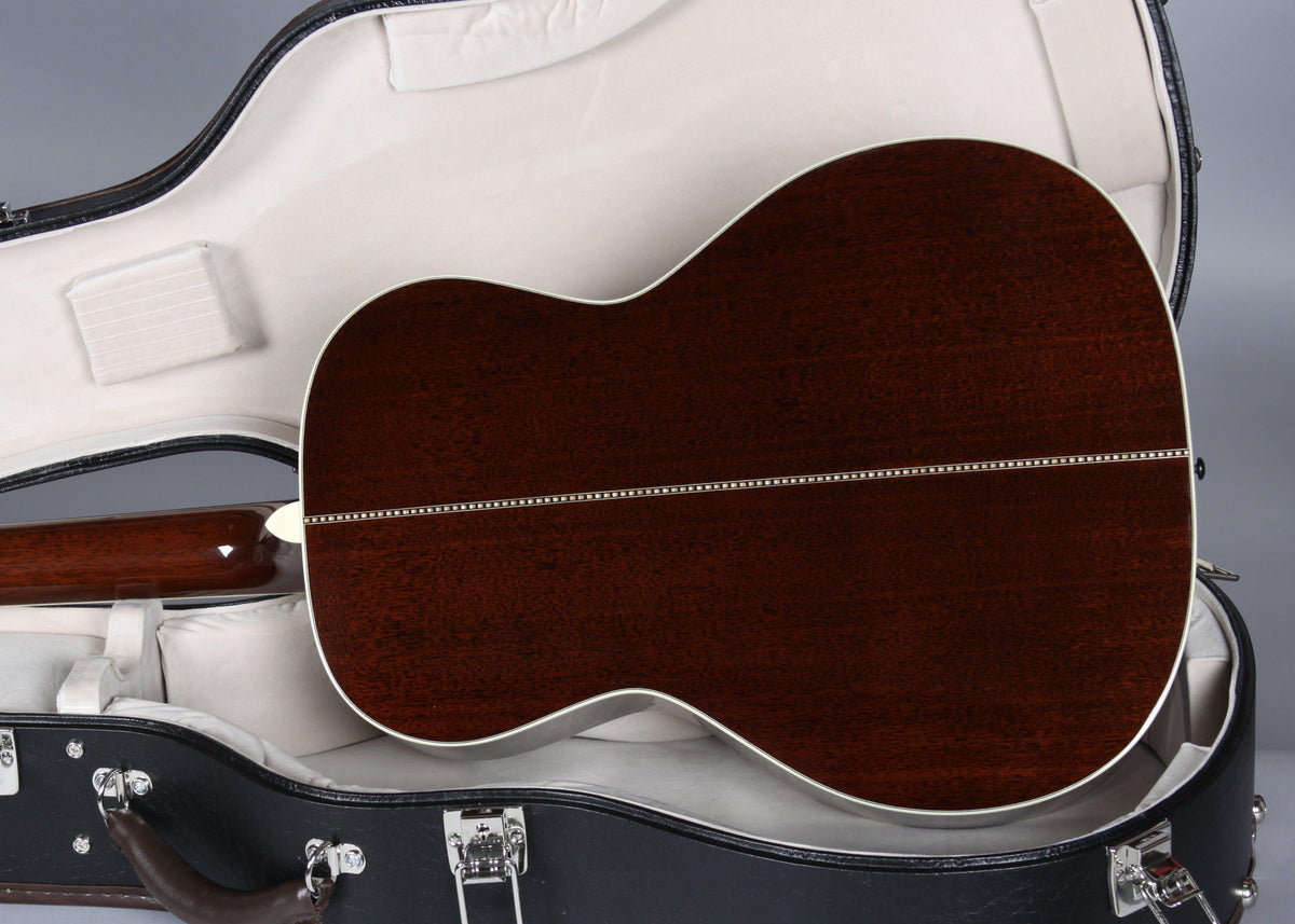 Santa Cruz Otis Taylor Special Mahogany - Santa Cruz Guitar Company - Heartbreaker Guitars