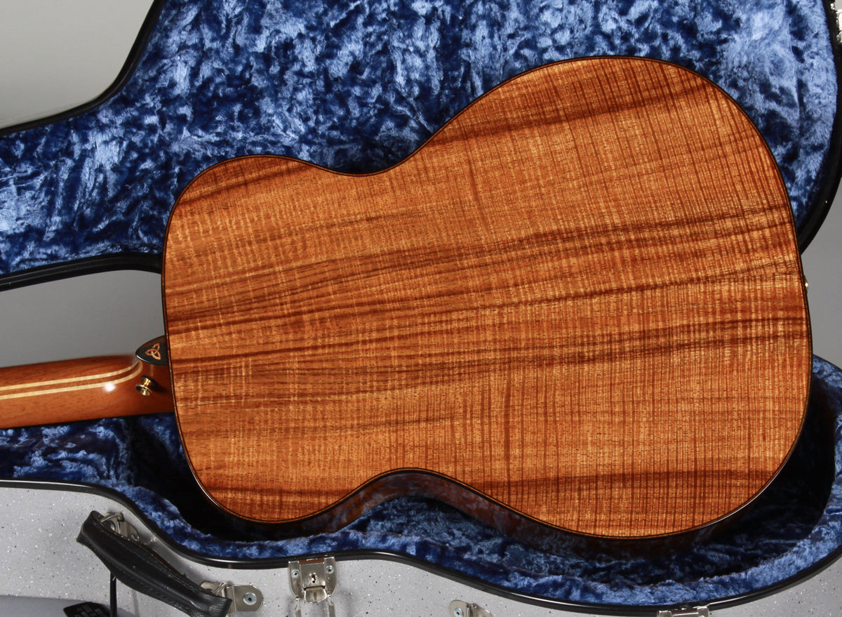 Paragon OM Custom Pre-Owned Excellent Condition - Paragon Guitars - Heartbreaker Guitars