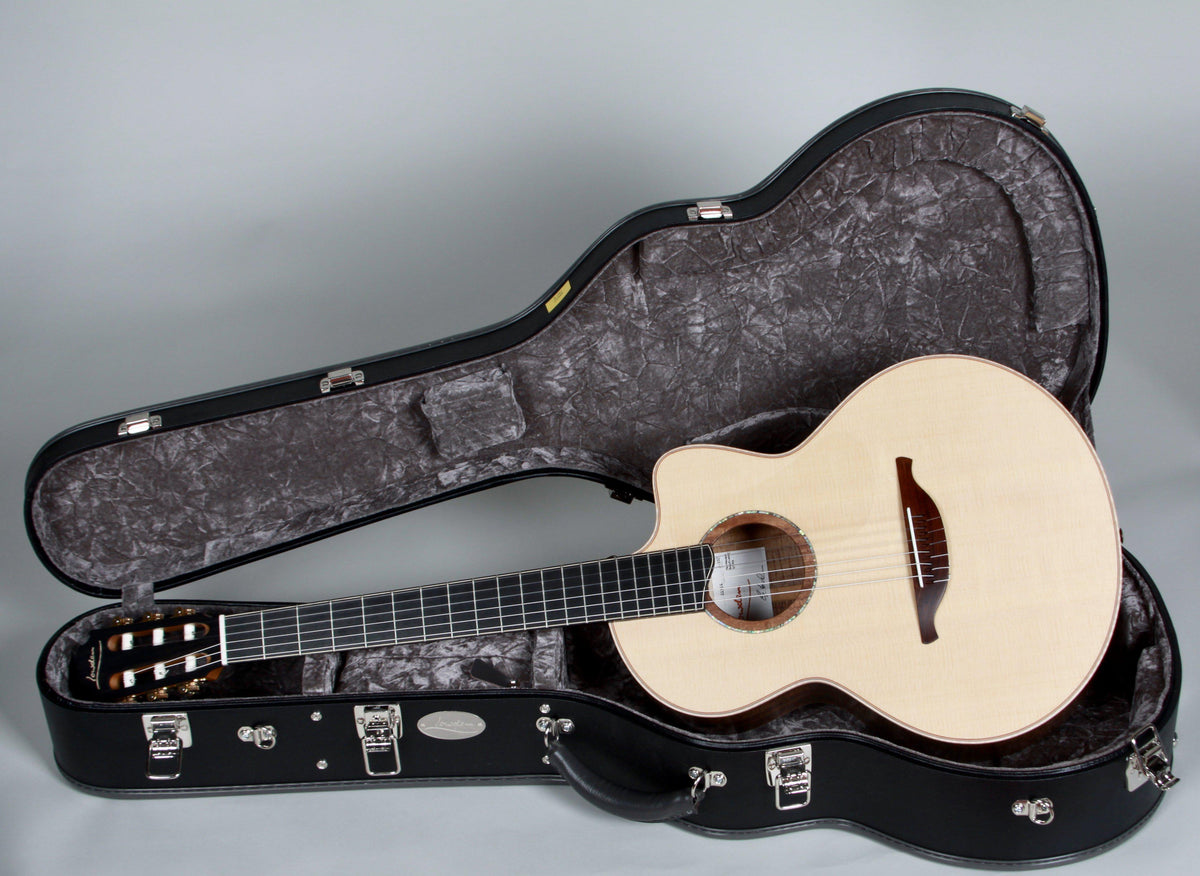 Lowden S50J Custom Jazz Model Nylon Tasmanian Blackwood - Heartbreaker Guitars - Heartbreaker Guitars