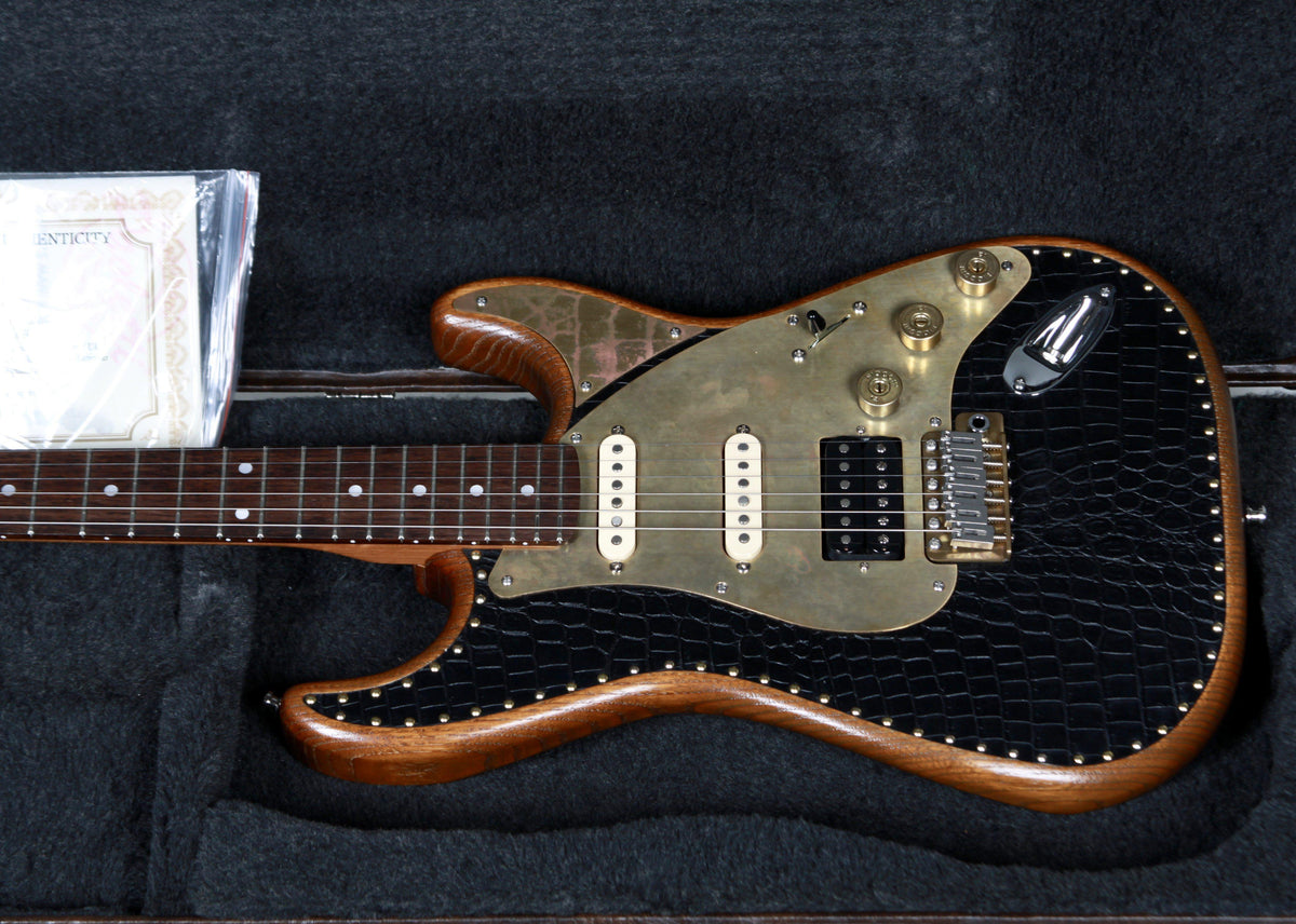 Paoletti Stratospheric Leather Top Black - Paoletti - Heartbreaker Guitars