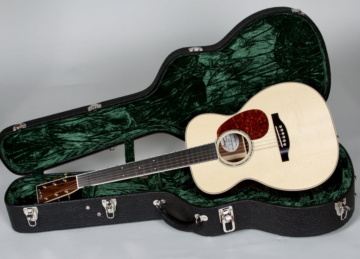 Bourgeois 0-150 Custom Brazilian Walnut - Bourgeois Guitars - Heartbreaker Guitars